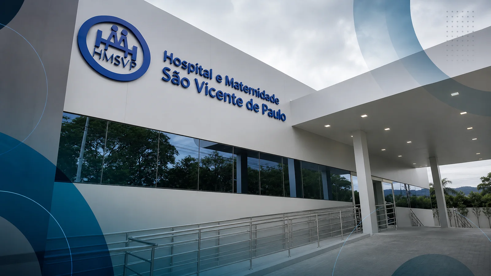 Fachada do Hospital e Maternidade São Vicente de Paulo, em Barbalha